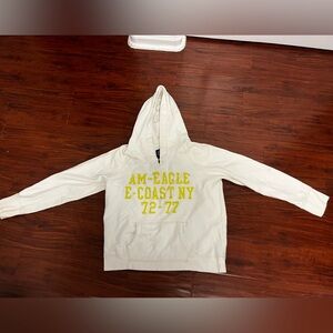 American Eagle White Sweatshirt Size Large